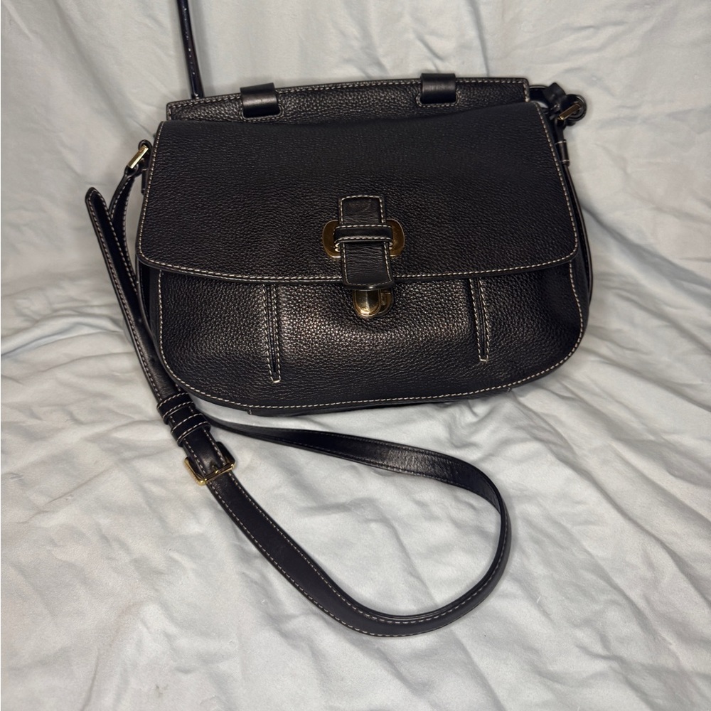 MICHAEL KORS Pebbled Leather Crossbody – Black